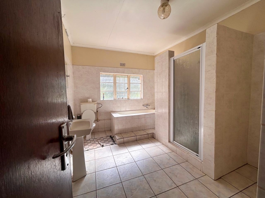 3 Bedroom Property for Sale in Potchefstroom Rural North West